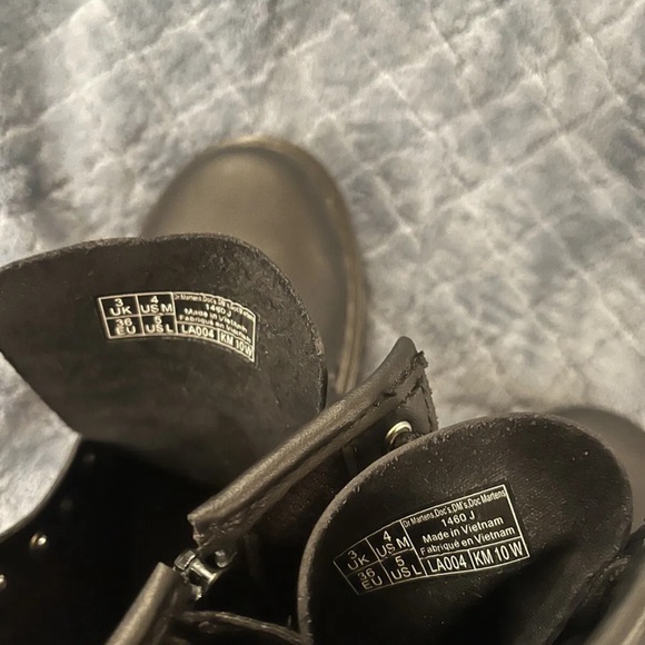 Dr Martens 1460 Black Leather Boots Women's size 5, NEW (Nike adidas puma Reebok - Picture 3 of 4
